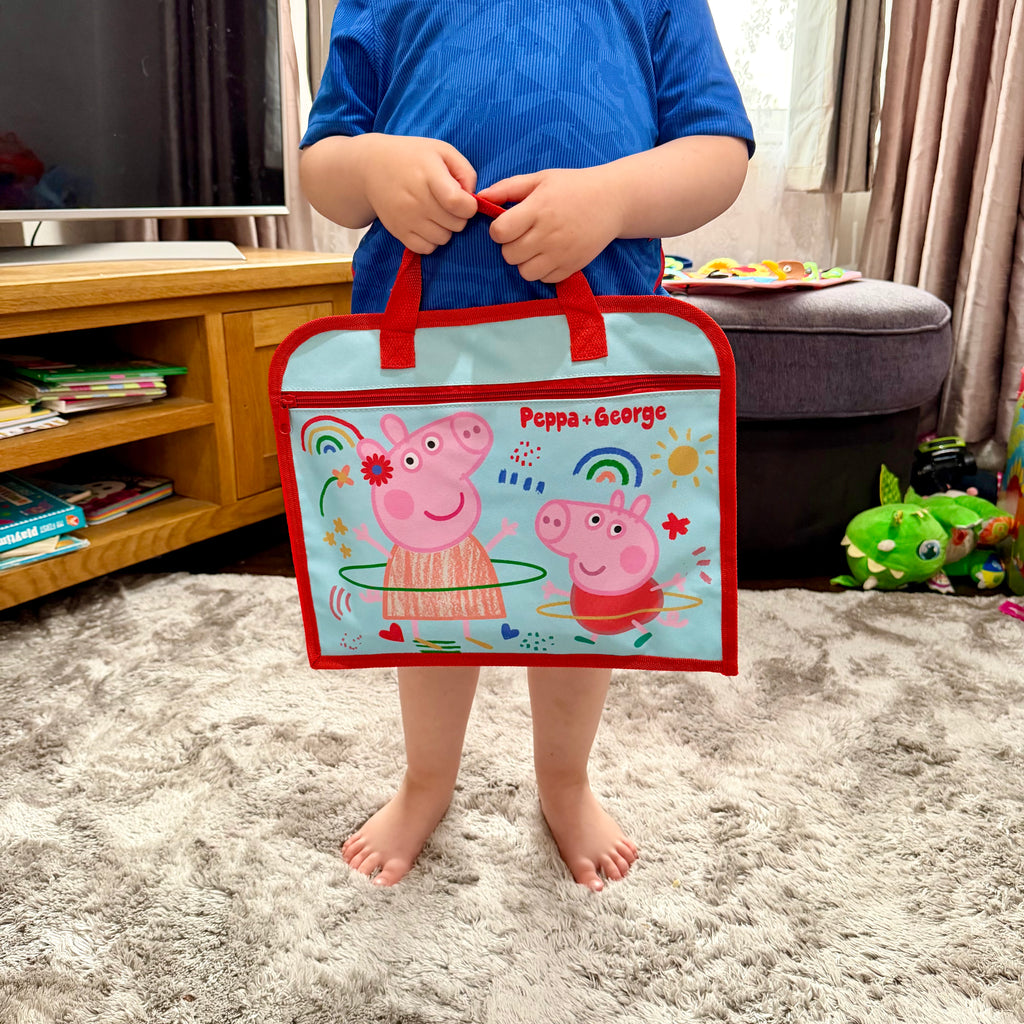 Official Peppa Pig Zipped Book Bag